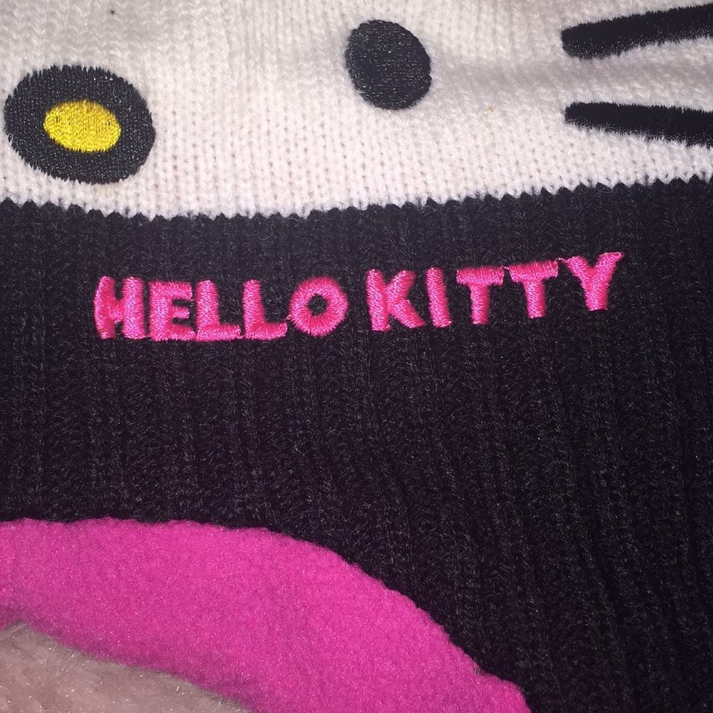Hello kitty beanie - Picture 3 of 5